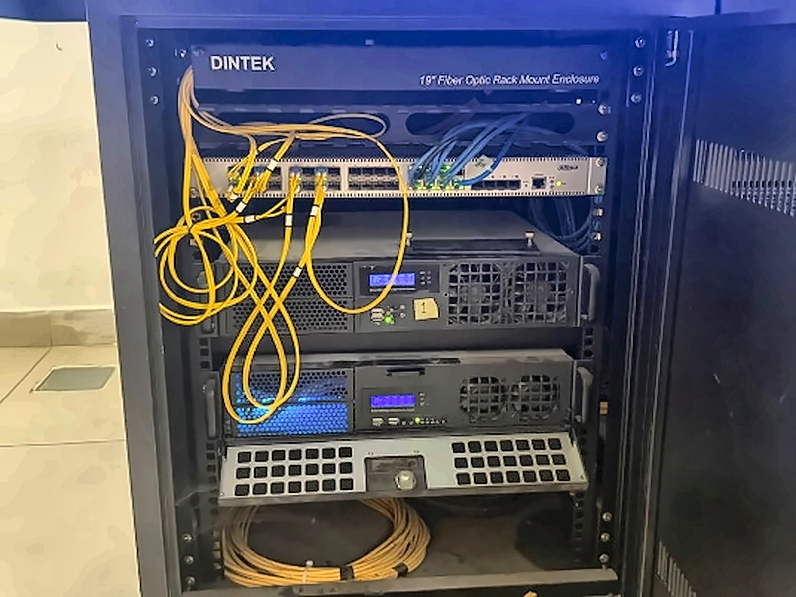 Network backbone rack